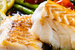 LOMBO DE BACALHAU CONFITADO COM BROA CROCANTE